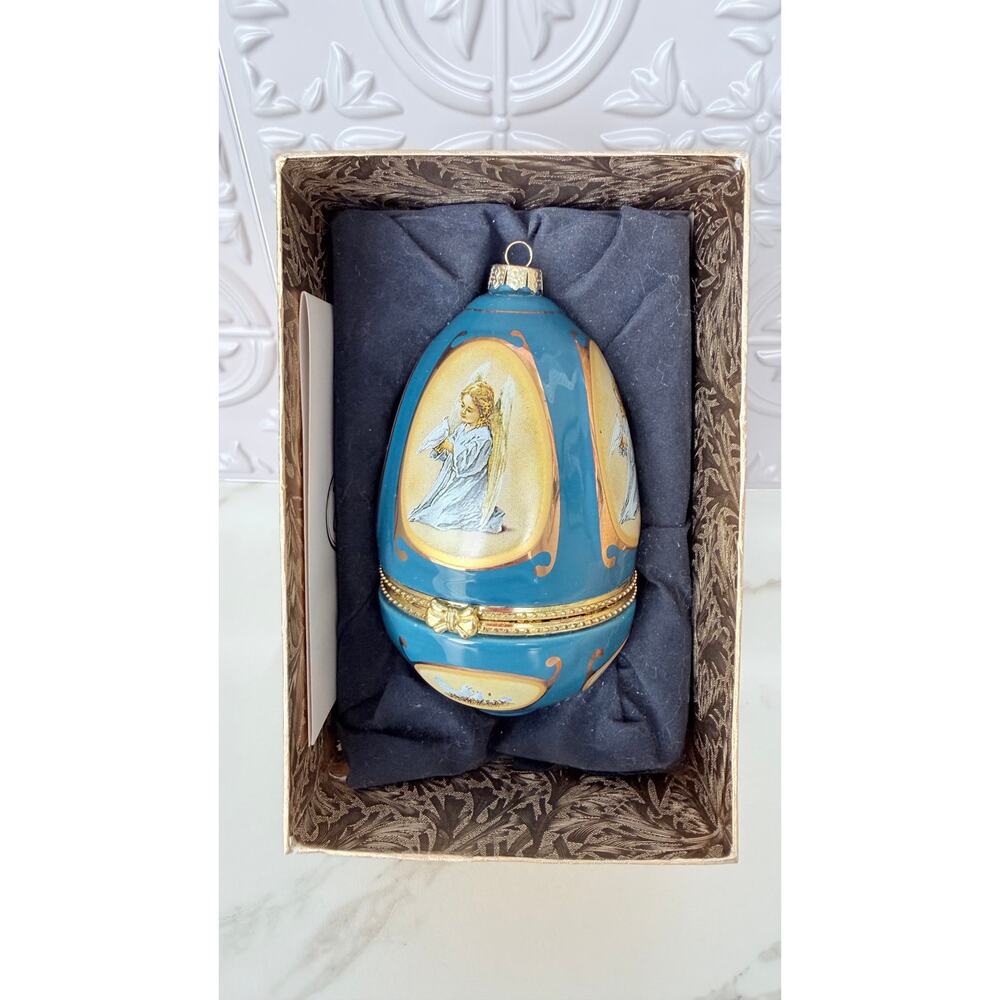 Mr. Christmas Valerie Parr Hill Musical Egg Ornament 2011 - Blue (Damaged)